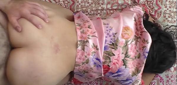  Milf changed clothes and enjoyed anal sex with her stepson.